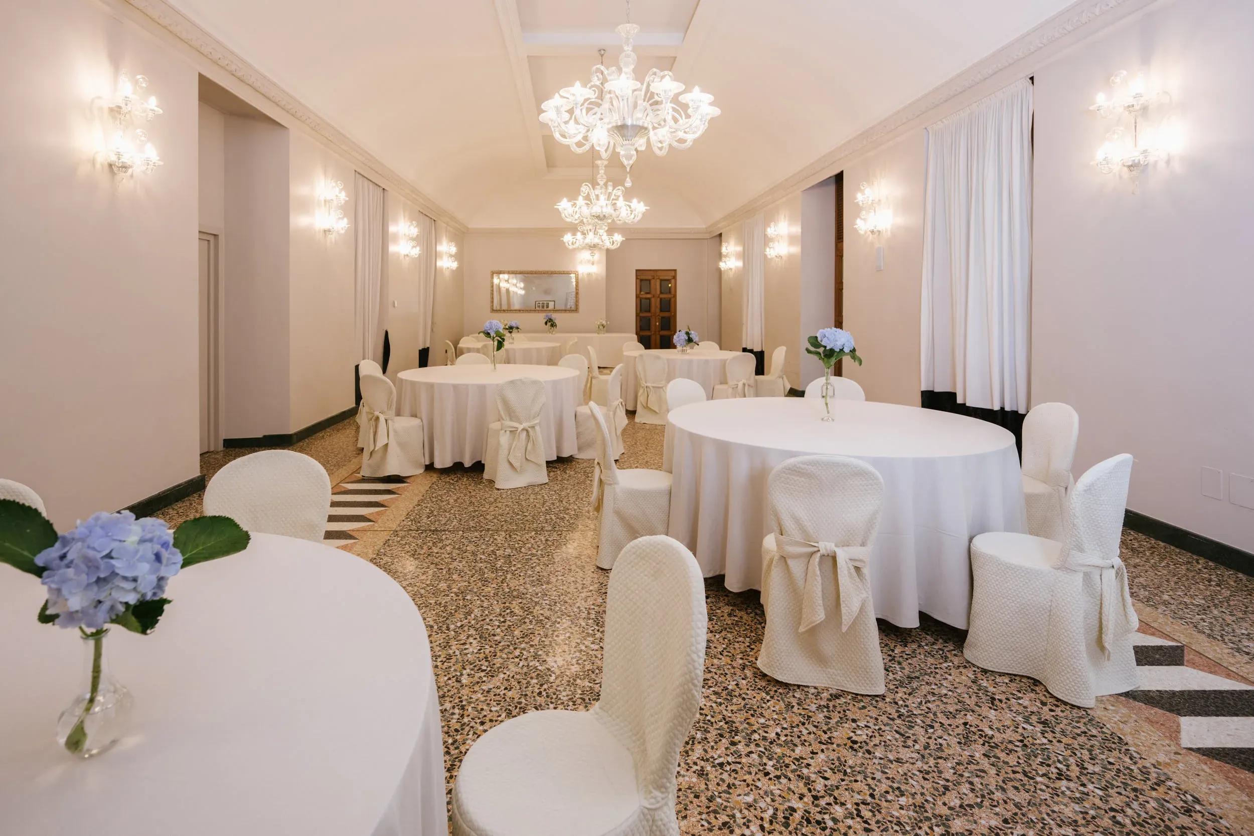 centro-paolo-vi-celebrazioni-sala-grande