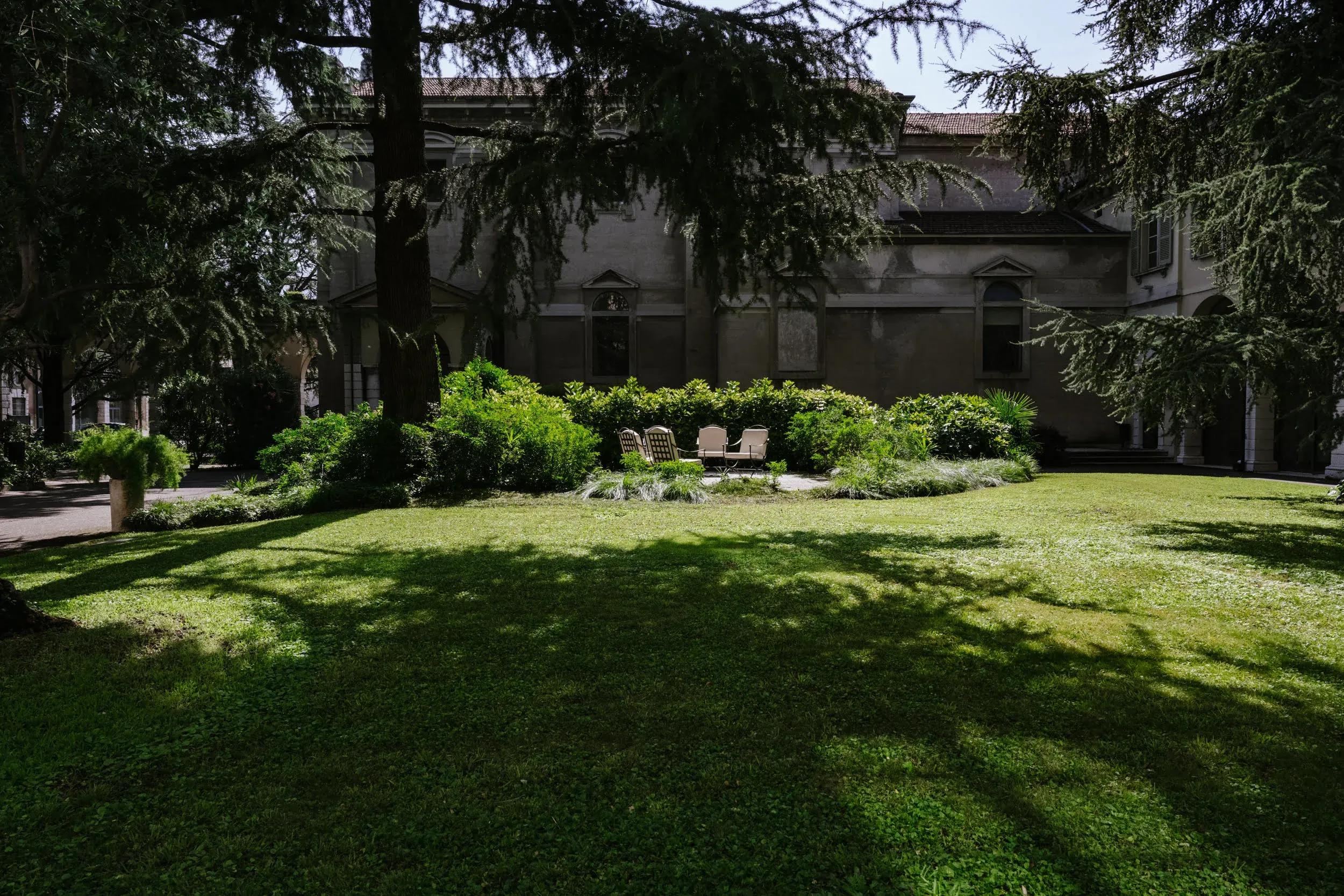 centro-paolo-vi-relax-parco-giardino