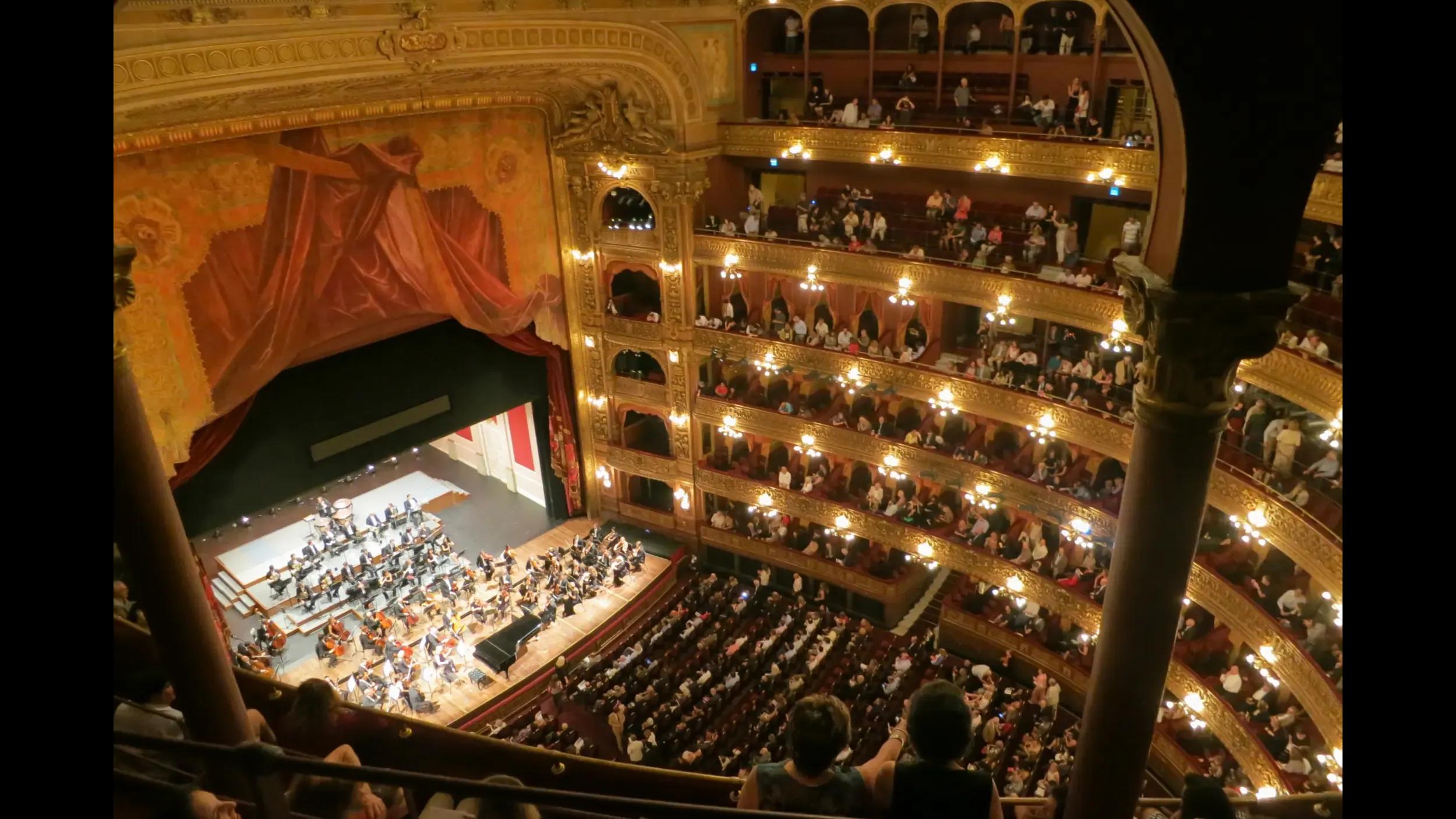 teatro-grande-cosa-vedere-a-brescia-paolo-vi